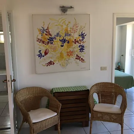 Spettacolare Tragara Lägenhet